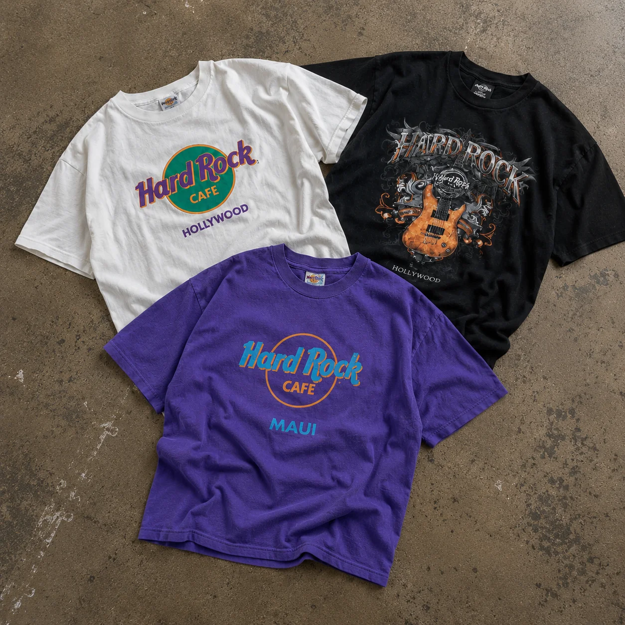 35x HARD ROCK CAFE T-SHIRTS